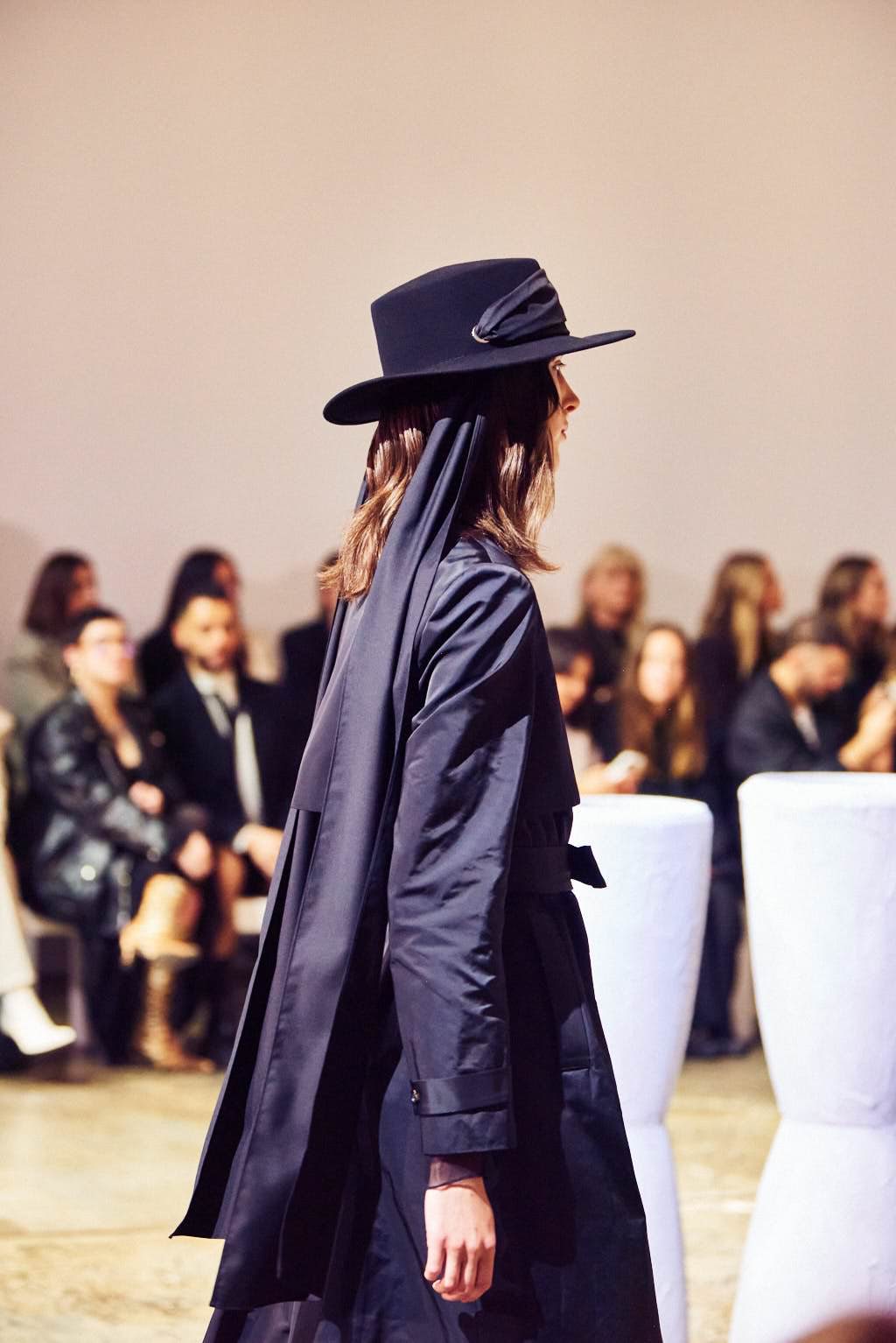 AAFW x GrittyPRETTY x Redken by Dave Blake (look 044)