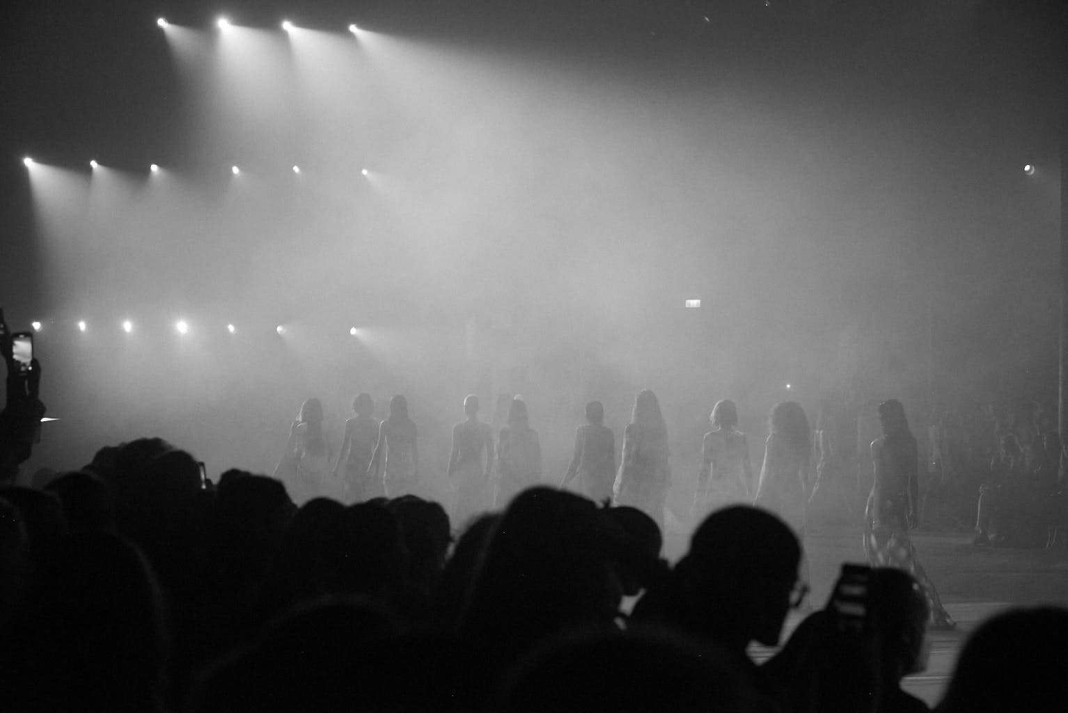 AAFW x GrittyPRETTY x Redken by Dave Blake (look 076)