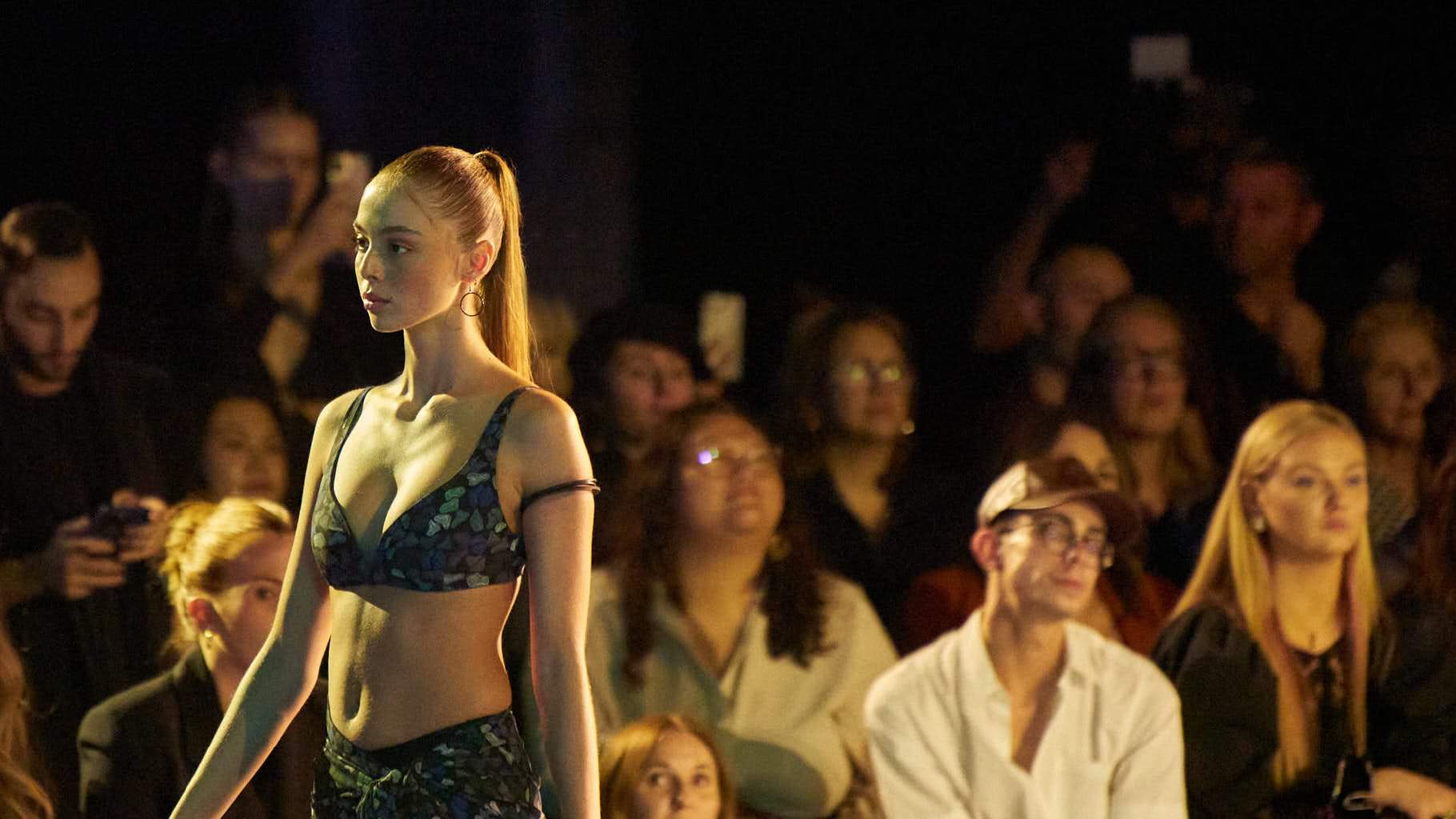 AAFW x GrittyPRETTY x Redken by Dave Blake (look 131)