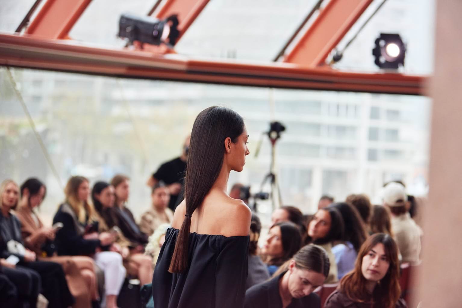 AAFW x GrittyPRETTY x Redken by Dave Blake (look 135)