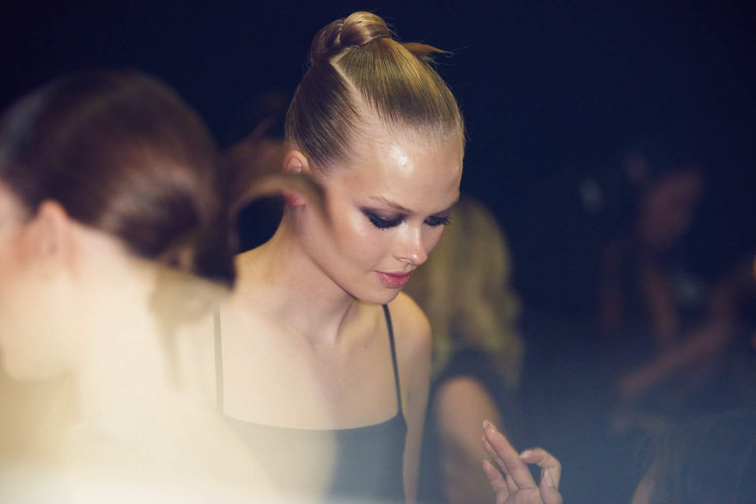 AAFW x GrittyPRETTY x Redken by Dave Blake (look 154)