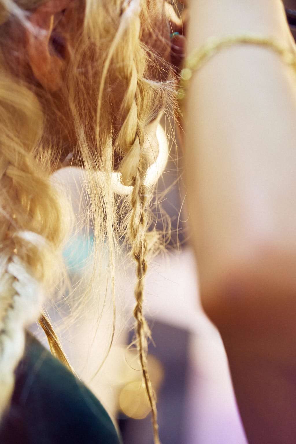 AAFW x GrittyPRETTY x Redken by Dave Blake (look 187)