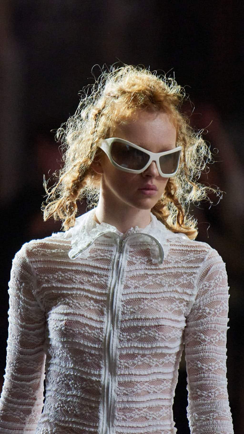 AAFW x GrittyPRETTY x Redken by Dave Blake (look 207)