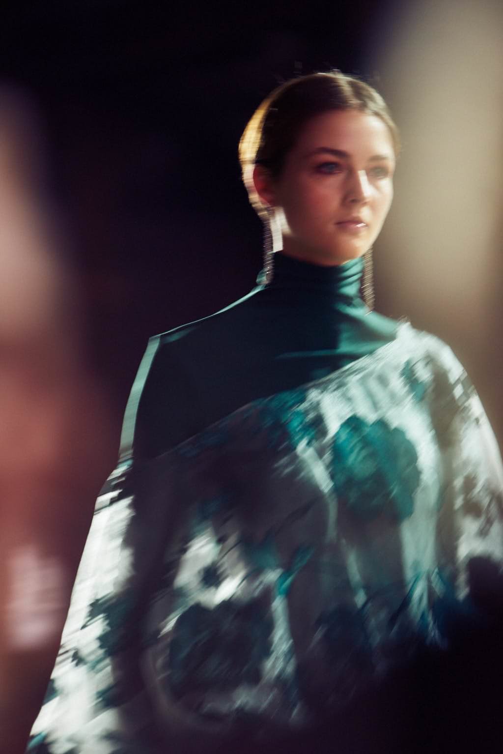 AAFW x GrittyPRETTY x Redken by Dave Blake (look 210)