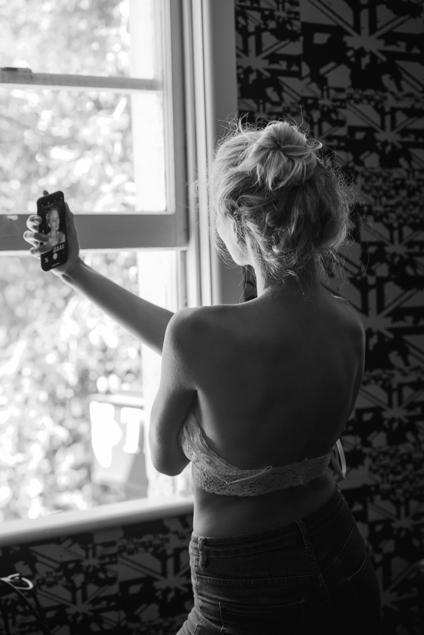 Isadora Vieira portrait by Dave Blake (look 04)