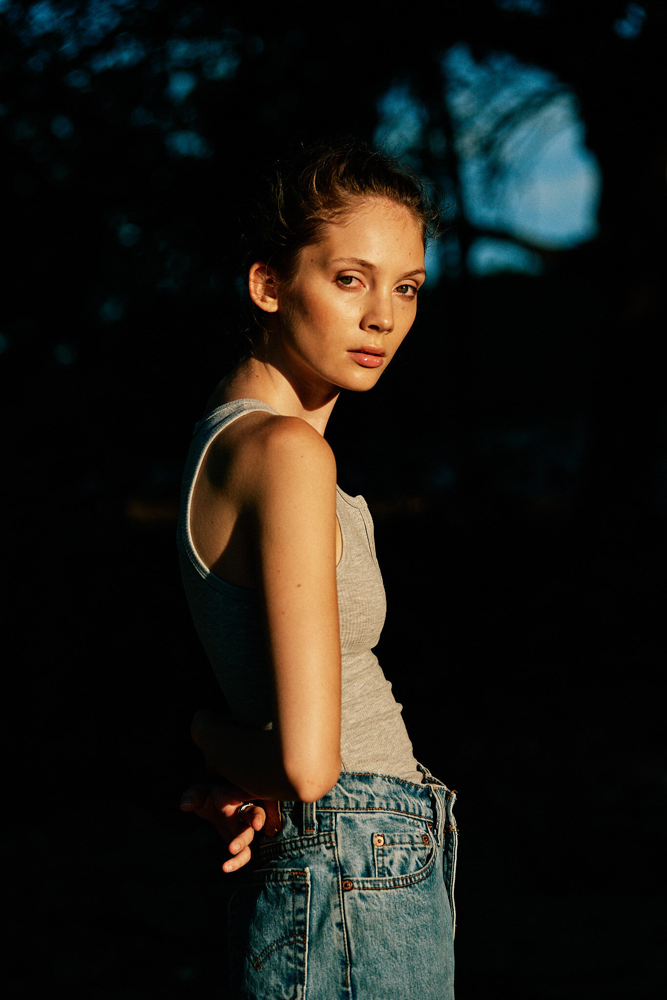 Run Rabbit Run by Dave Blake (look 012)