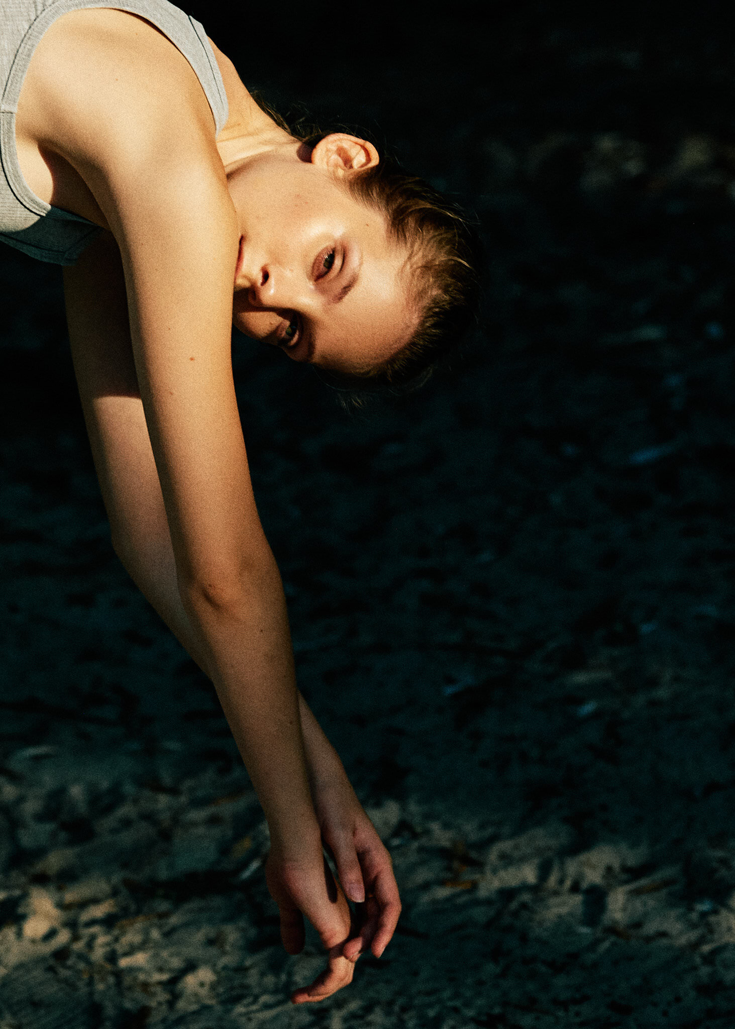 Run Rabbit Run by Dave Blake (look 013)