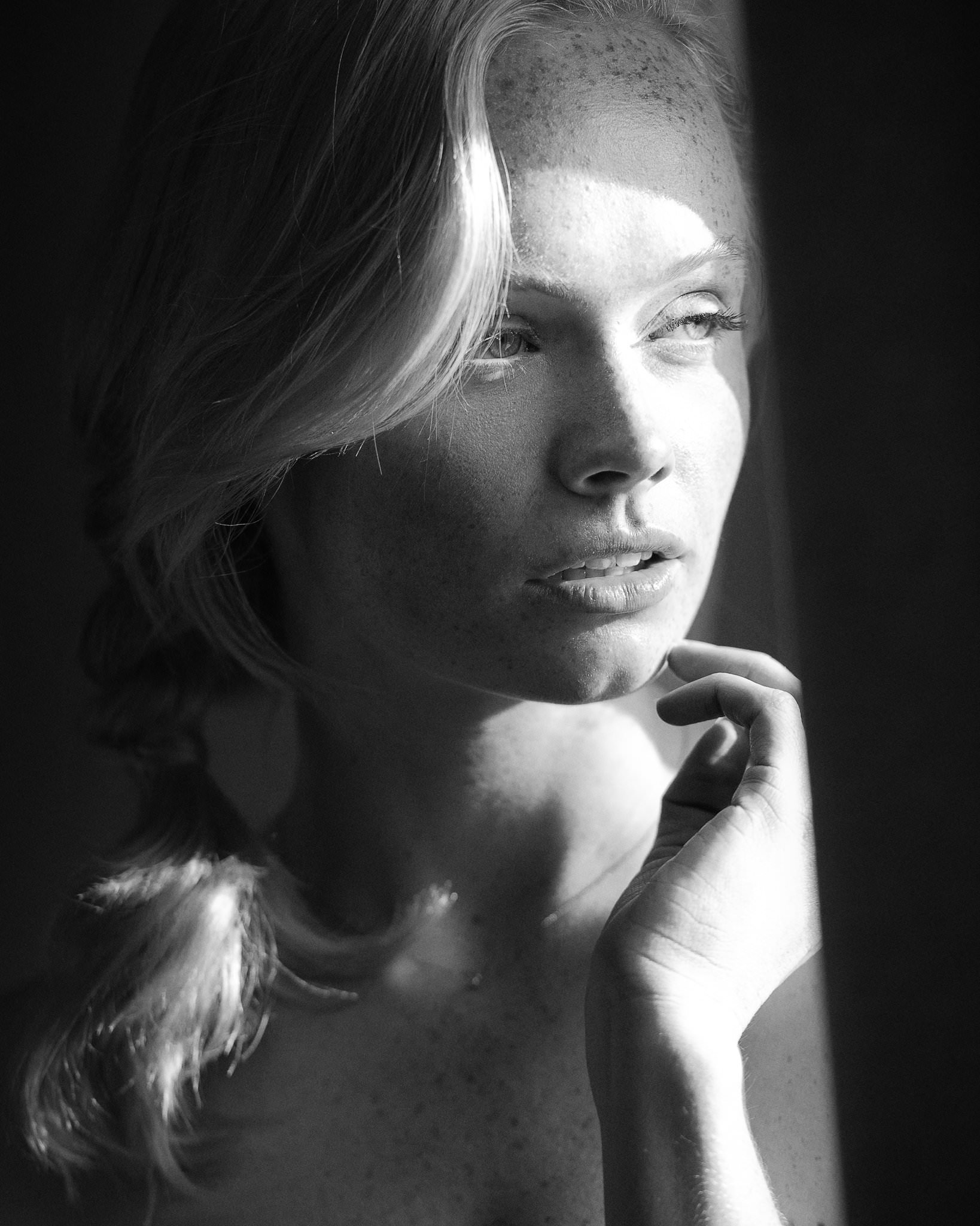 Elle McNamara beauty portrait by Dave Blake (look 03)