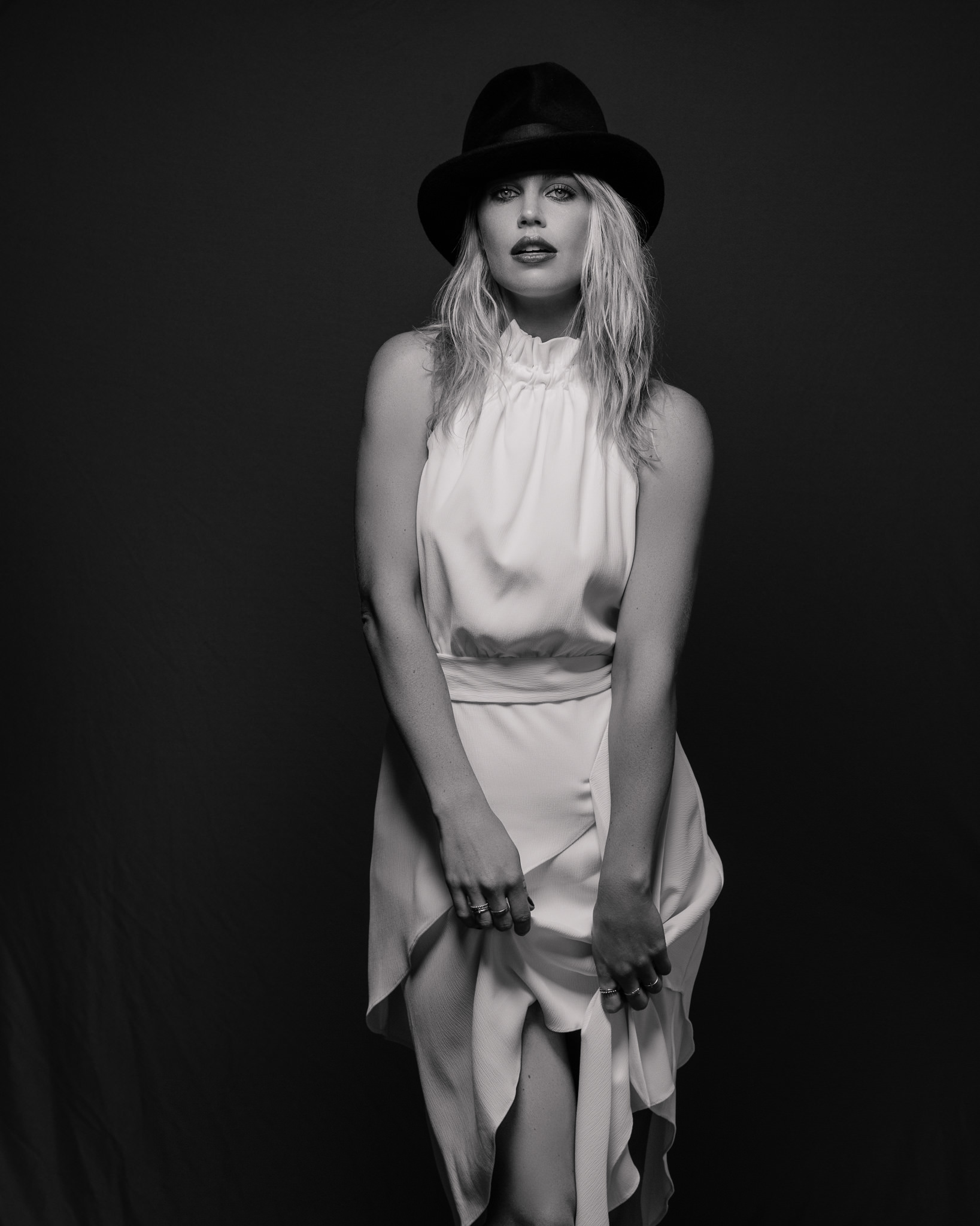 Susie Collins portrait by Dave Blake (look 02)